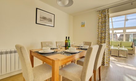 3 Bed in Langham 3