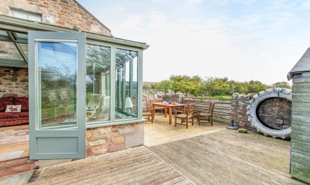 3 Bed in Holy Island 6