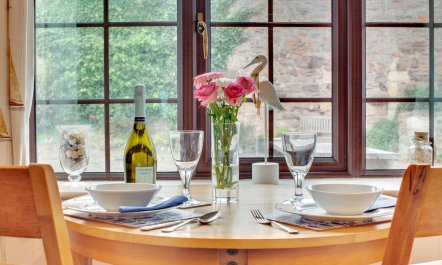 1 Bed in Seahouses 9