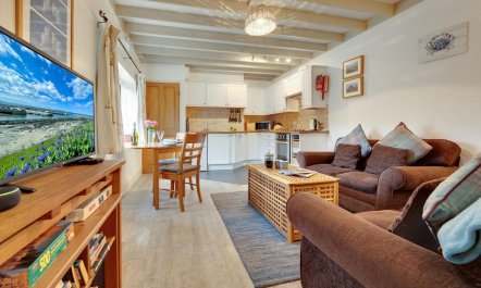 1 Bed in Seahouses 2