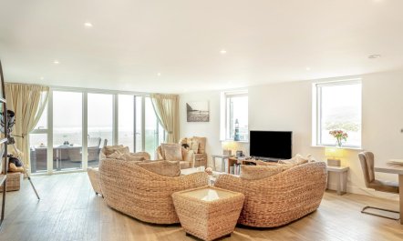 3 Bed in Perranporth 5