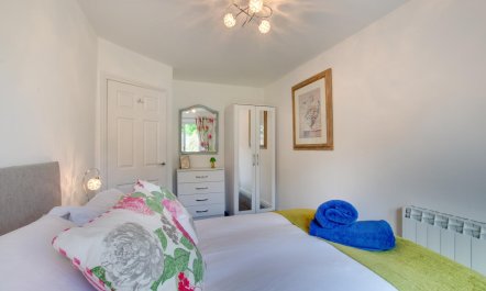 2 Bed in Seahouses 7