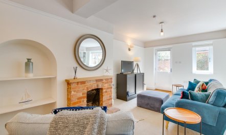 1 Bed in Southwold 1