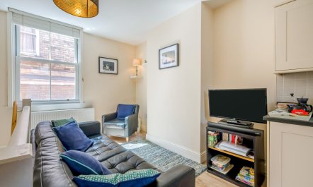 2 Bed in Whitby