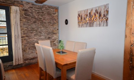 2 Bed in Dartmouth 4