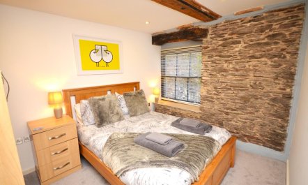 2 Bed in Dartmouth 7