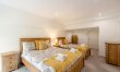 2 Bed in Dartmouth 4
