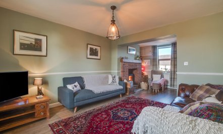 3 Bed in Port Mulgrave