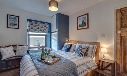 3 Bed in Port Mulgrave 4