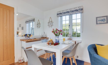 1 Bed in Hinderwell 9