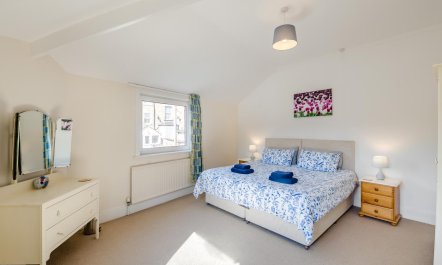 3 Bed in Scarborough 4