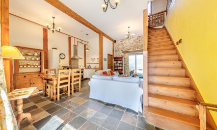 2 Bed in Crugybar 7
