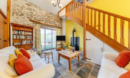 2 Bed in Crugybar