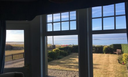 4 Bed in Seahouses 5