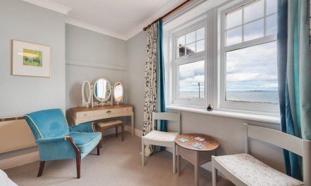 4 Bed in Seahouses 7