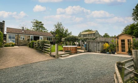 2 Bed in Finghall