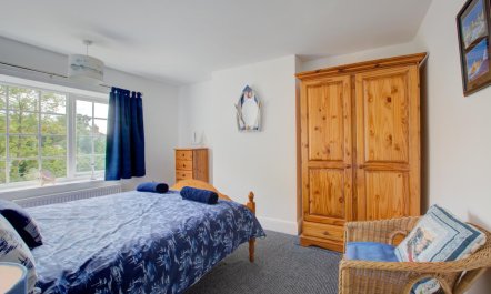 4 Bed in Wiggenhall St. Germans 5