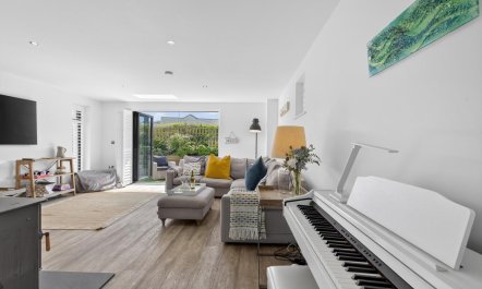 3 Bed in Westward Ho! 5