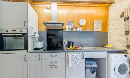 1 Bed in Llanwrtyd Wells 3