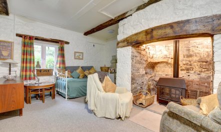 1 Bed in Llanwrtyd Wells 1