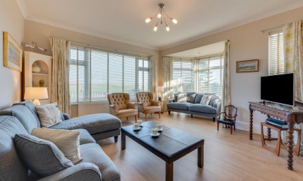 4 Bed in Old Hunstanton 1