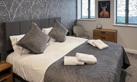 2 Bed in Windermere 6