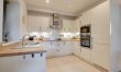 2 Bed in Windermere 5