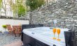 2 Bed in Windermere 1