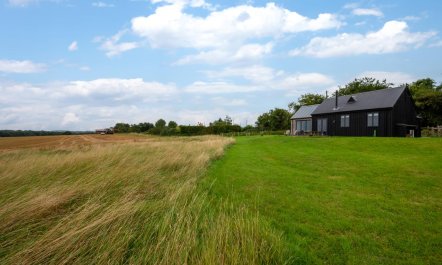 1 Bed in Wickhambrook 2