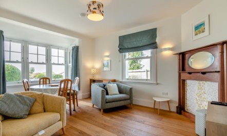 4 Bed in Newquay 8