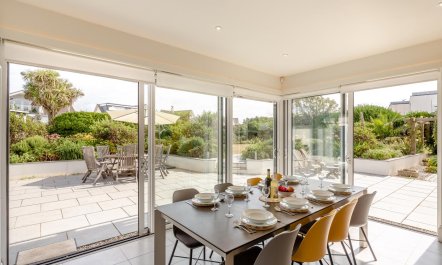 4 Bed in Newquay