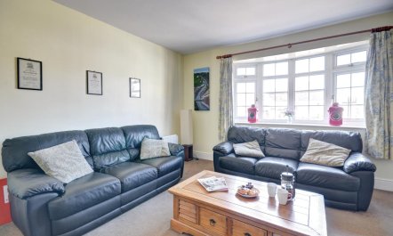 3 Bed in Grosmont 3