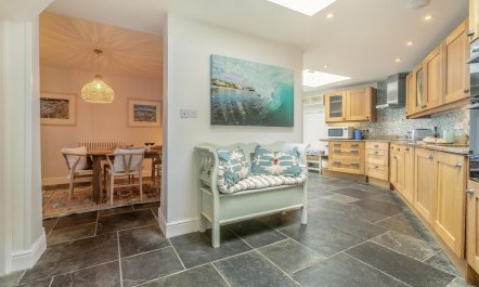 3 Bed in Porthleven 6