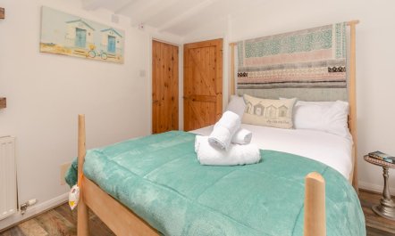 1 Bed in St. Ives 7