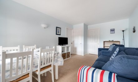 2 Bed in Aldeburgh 4