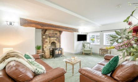 3 Bed in Dolgellau 1