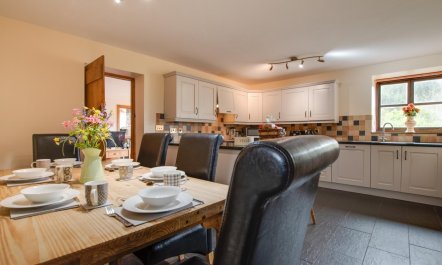 3 Bed in Machynlleth 5