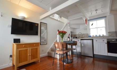 1 Bed in St Ives 3