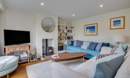 4 Bed in Walberswick 2
