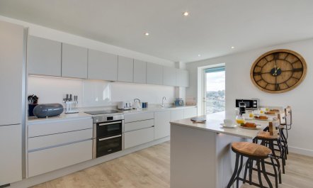 3 Bed in Perranporth 1