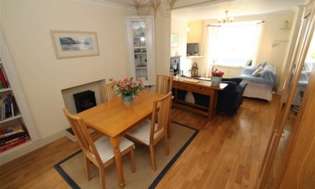2 Bed in Mumbles 2