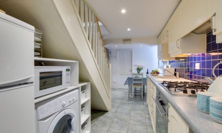 2 Bed in St Ives 7