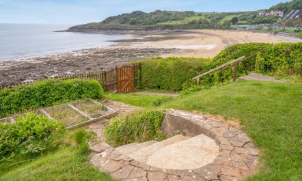 2 Bed in Mumbles 9
