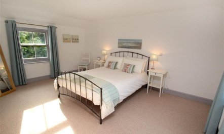3 Bed in Gower 6