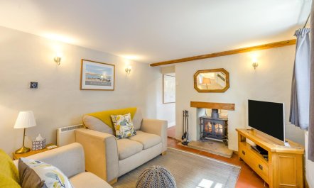 2 Bed in Blakeney 2