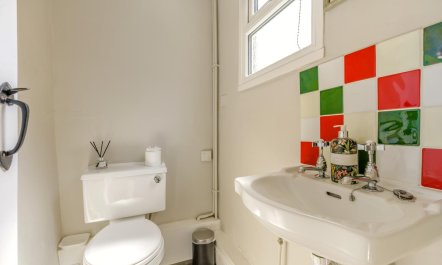 2 Bed in Blakeney 5