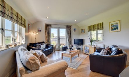 3 Bed in Burrington 6