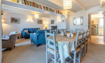 5 Bed in Mousehole 9