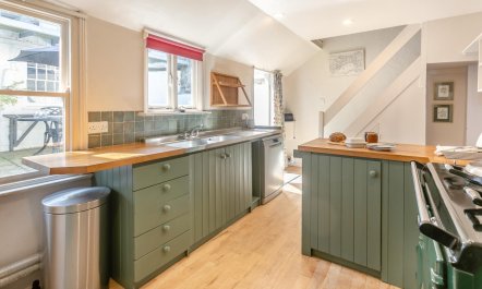 5 Bed in Mousehole 8