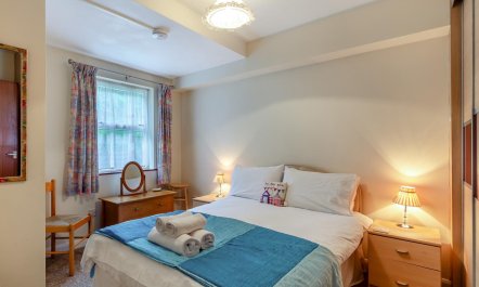 1 Bed in St Ives 1